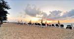 Anteprima La spiaggia con gli ombrelloni e i lettini al Villaggio Nicotera Beach